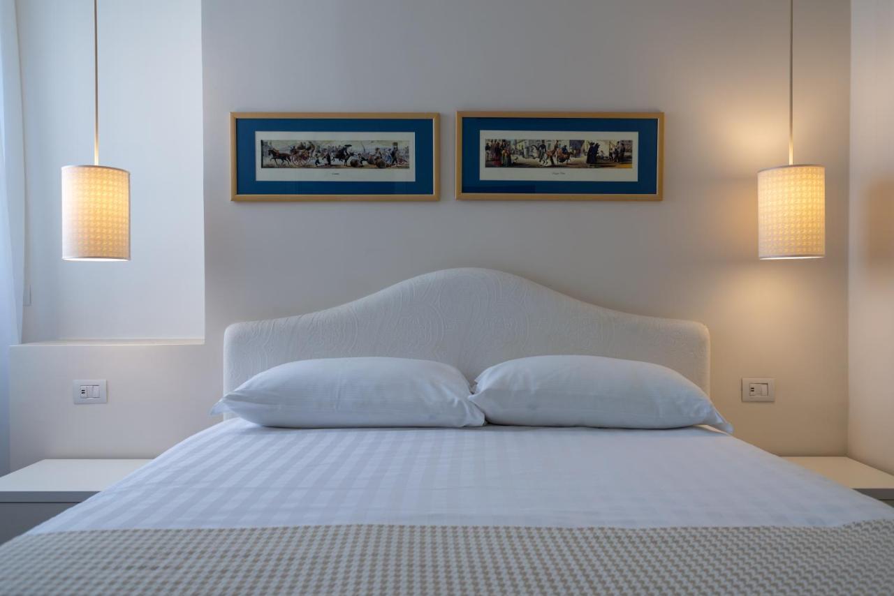 เมดินา อพาร์ตเมนต์ Apartment เนเปิลส์ ภายนอก รูปภาพ