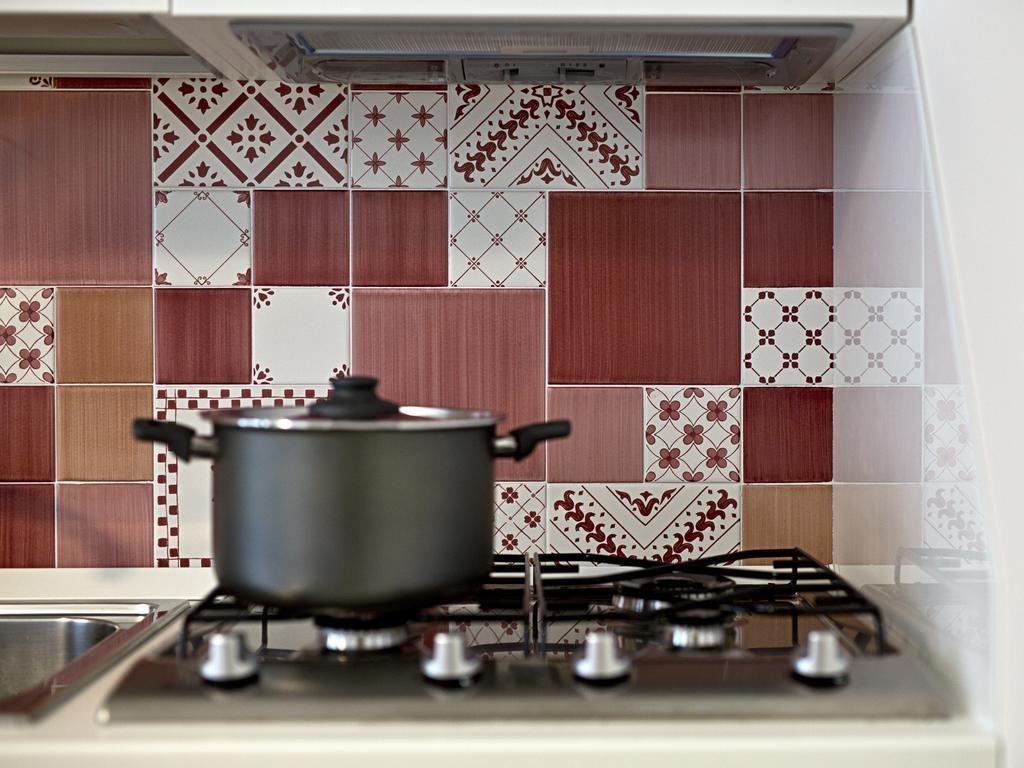 เมดินา อพาร์ตเมนต์ Apartment เนเปิลส์ ภายนอก รูปภาพ