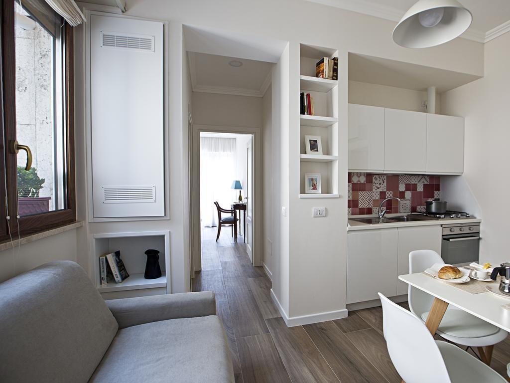 เมดินา อพาร์ตเมนต์ Apartment เนเปิลส์ ภายนอก รูปภาพ