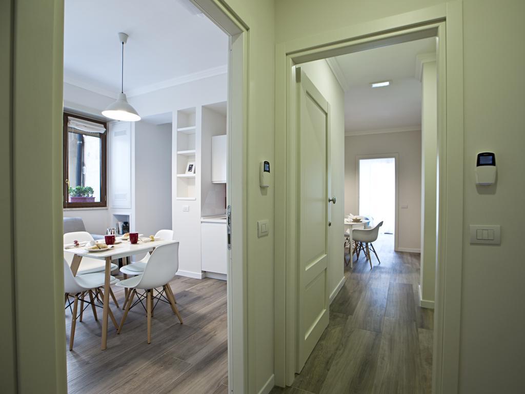 เมดินา อพาร์ตเมนต์ Apartment เนเปิลส์ ภายนอก รูปภาพ
